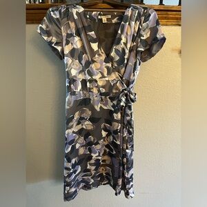 Banana Republic Black, Gray & purple silk dress